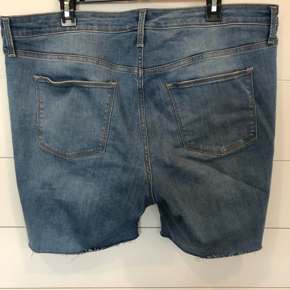 Universal Thread from Target - Picture 5 of 5